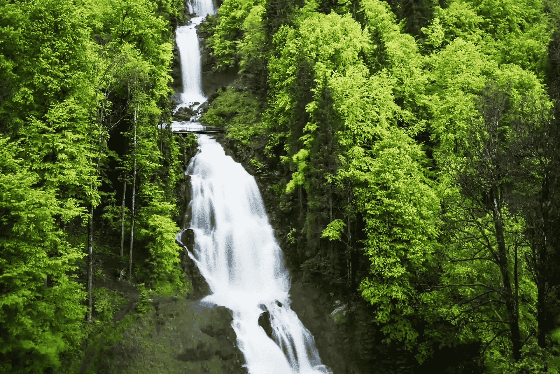 Giessbach Falls